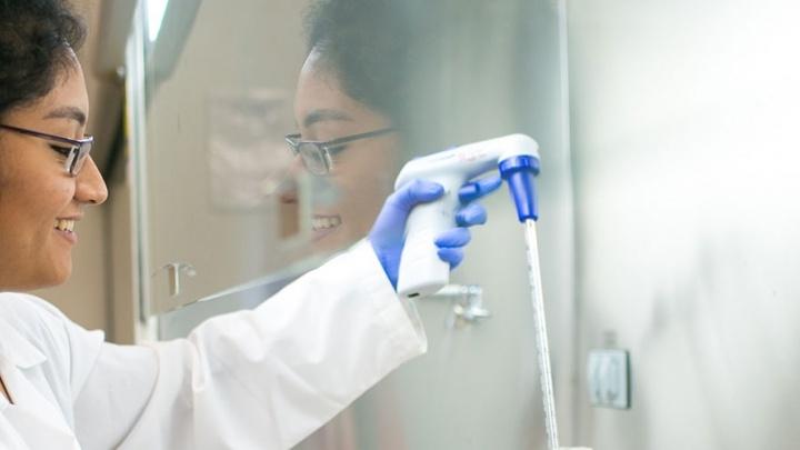 female doctor uses a tool